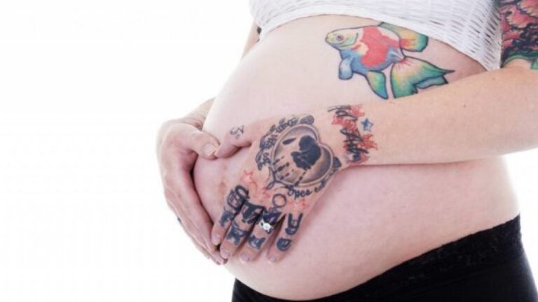tattoo-while-pregnant